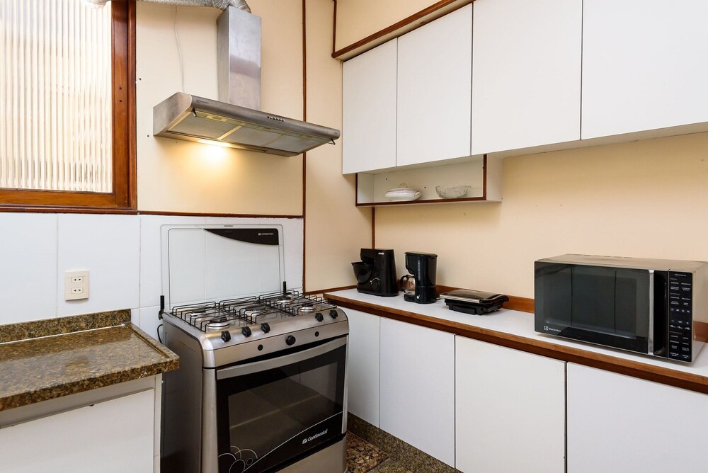 Classic 4-bedrooms by the Sea A 3484/301
