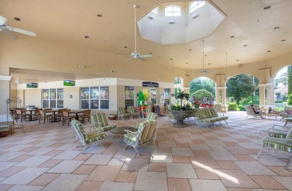 Windsor Hills Getaway: 3br, Pool, Near Disney 3 Bedroom Townhouse