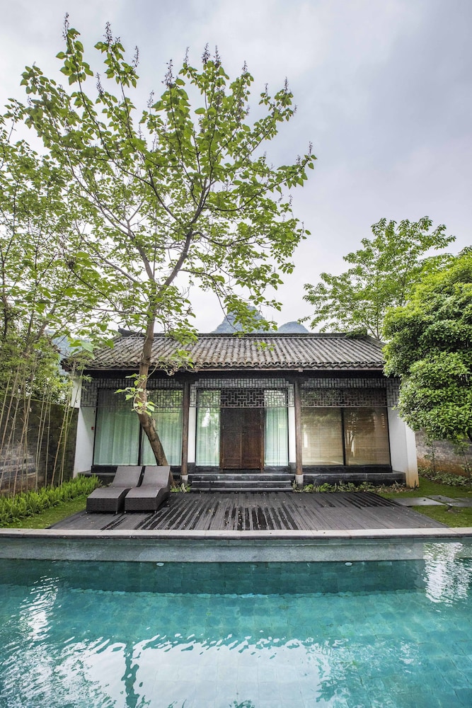 Kayumanis Yangshuo Private Villa & Spa