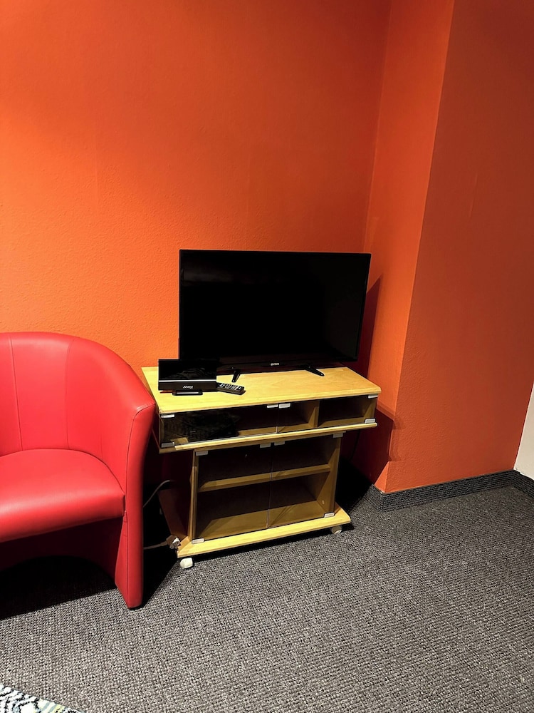 Large Apartment for 3-11 Guests in the Halle Leipzig Area