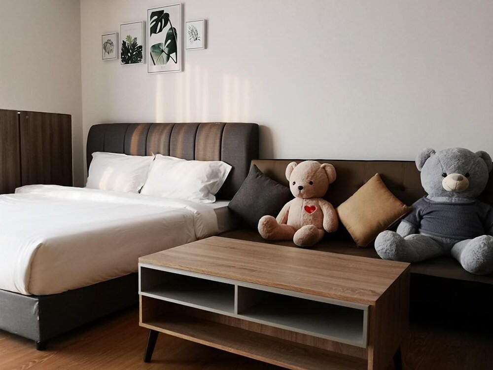 City View Suites
