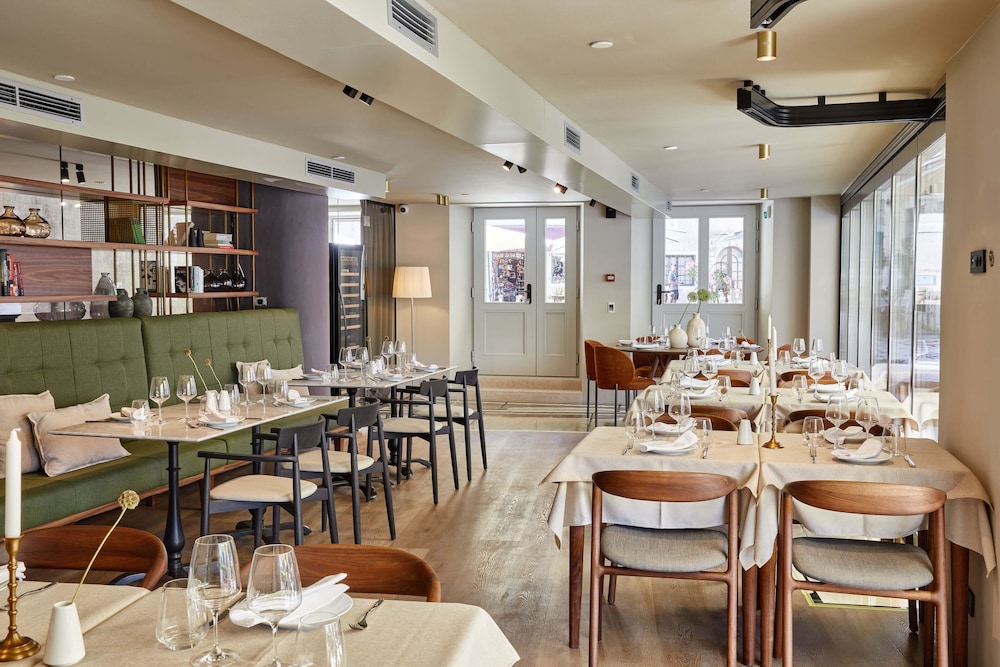 Porec Vacations - Martis Forum Heritage Hotel  Residence - Property Image 9