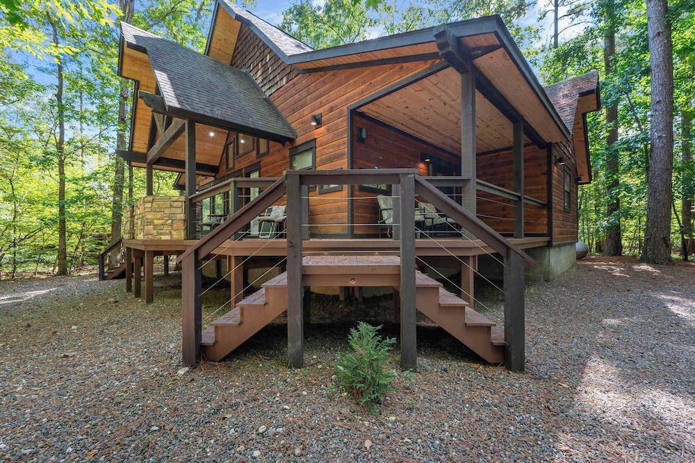 Silverbrook Cabin for 4