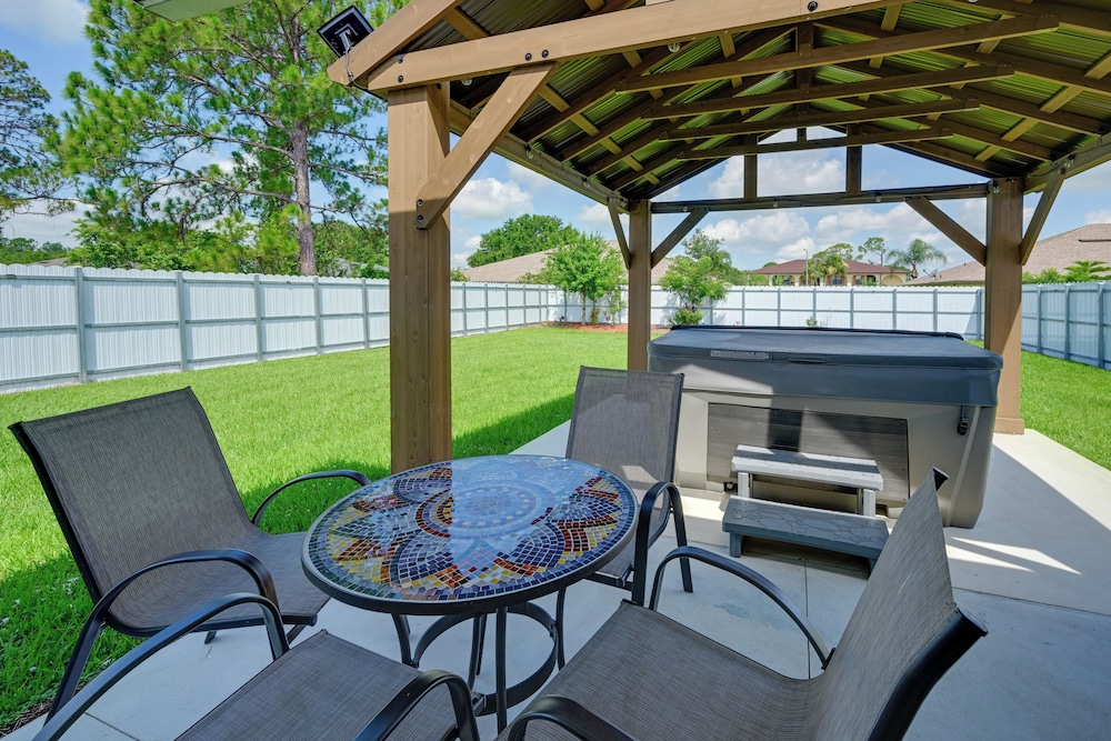 Sebring Vacations - Lovely Sebring Retreat w/ Hot Tub  BBQ Grill - Property Image 3