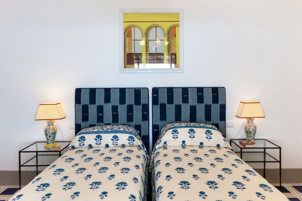 Villa Torre Sponda Private Beach