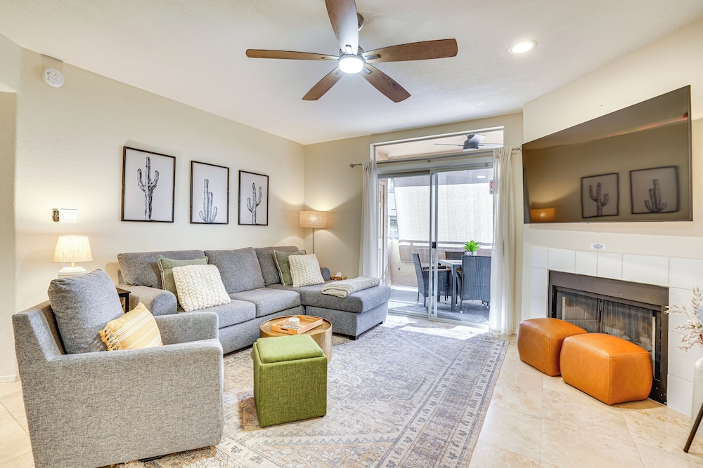 Family-friendly Condo w/ Pool Access in Phoenix!