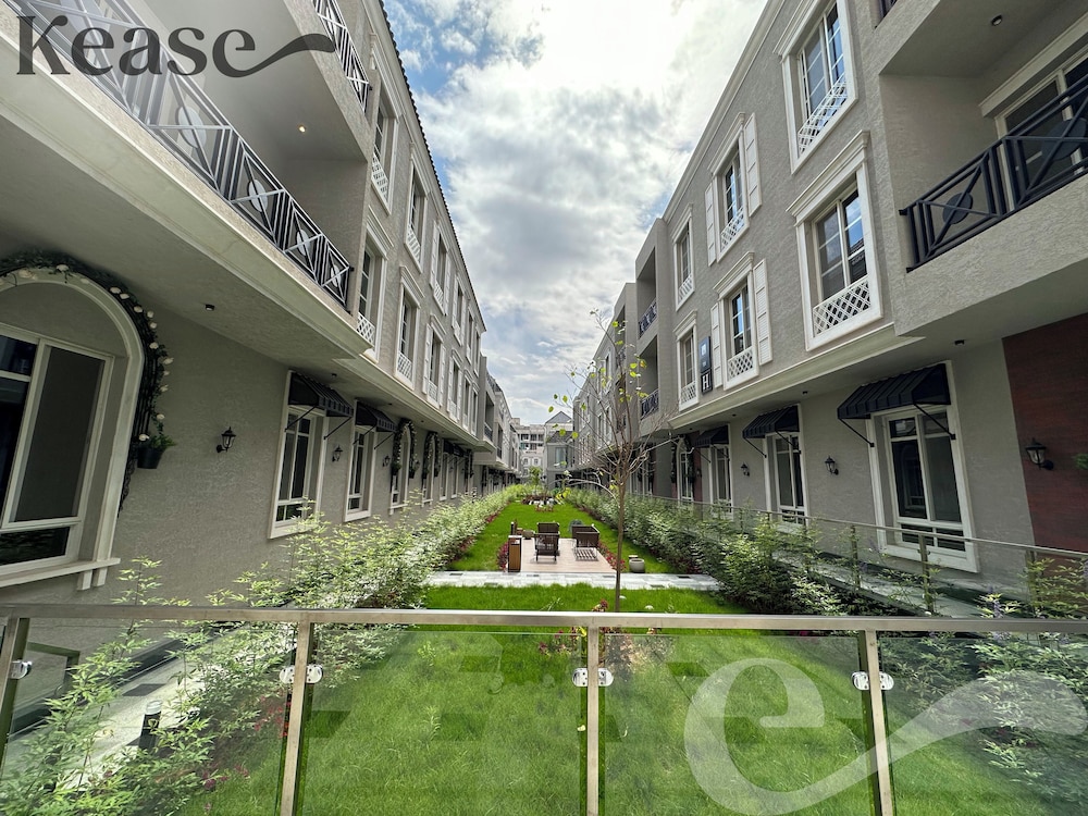 Kease Arid I-12 Lusso Najd Balcony AG30