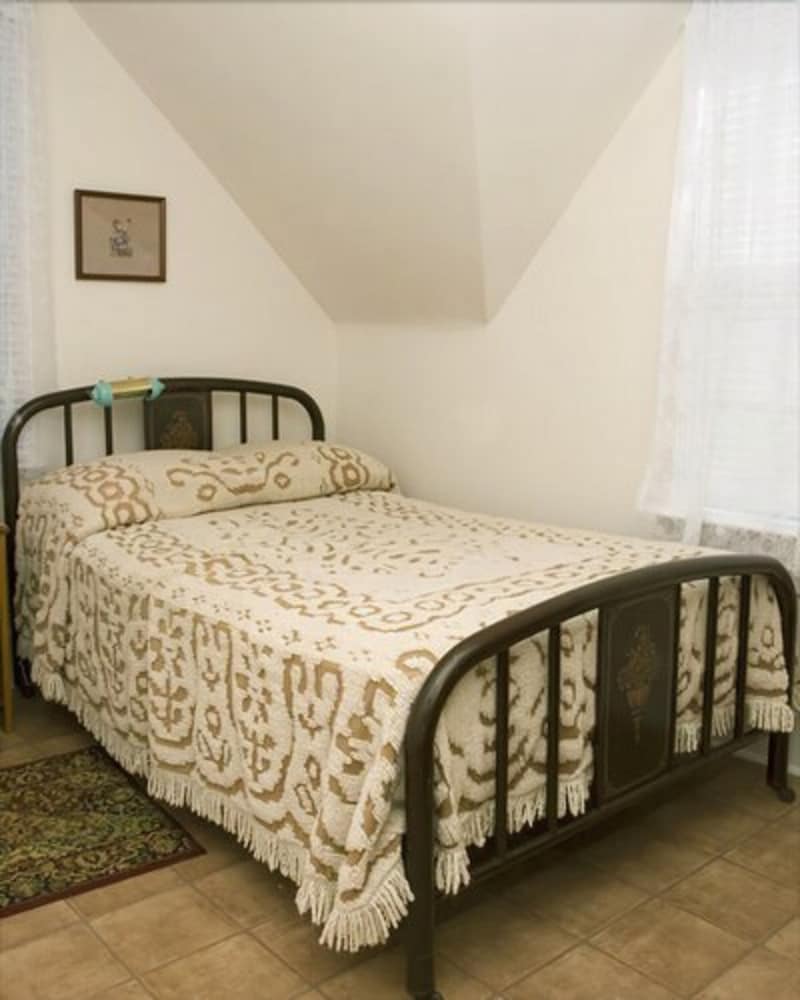 School Street House-2