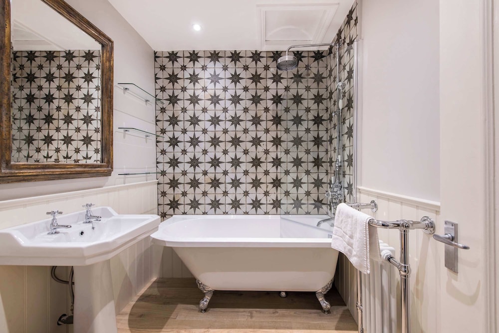 Stunning 2-bedroom Flat in Fulham