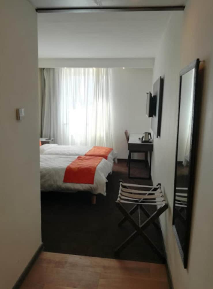 Hôtel Hadil view 2