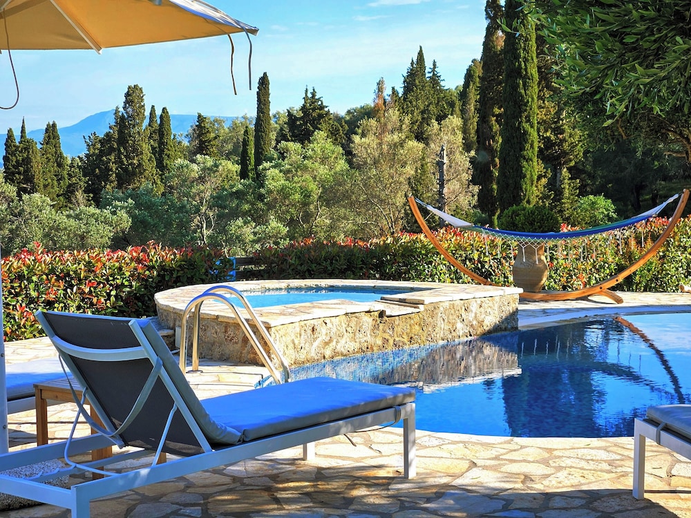 Villa Claire Corfu