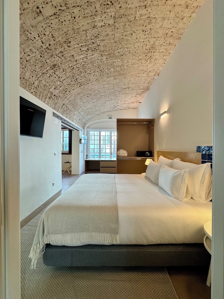 CICIOSO Boutique Hotel