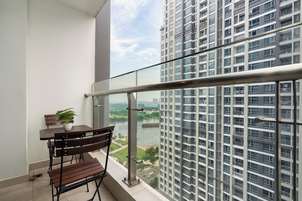 Sens House Saigon – Serviced Apartments in Vinhomes Central Park
