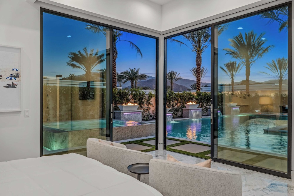 Villa Sleeps 17 w/ Pool, Firepit, Putting Green Bravo Villa 3 by Avantstay