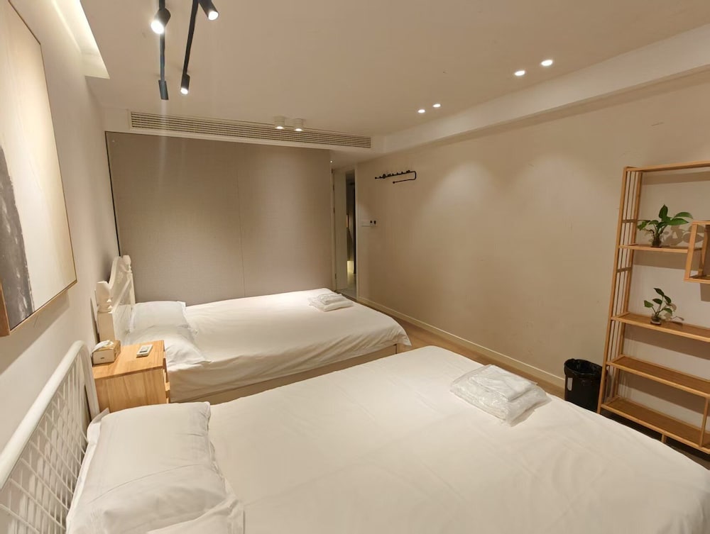 Book and Bed - SML Center