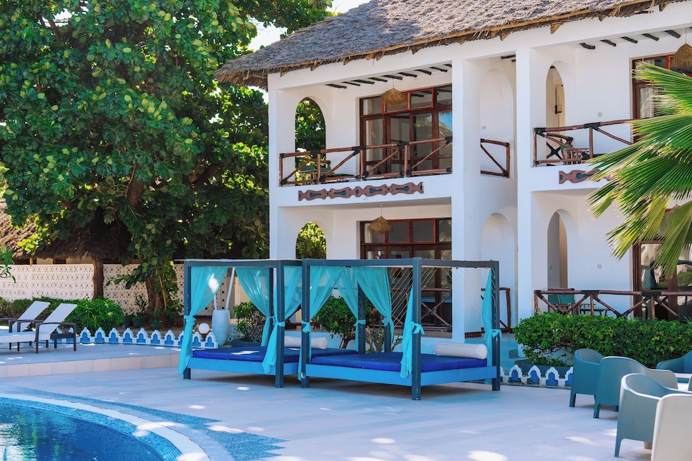 Cterra Zanzibar Beach Resort