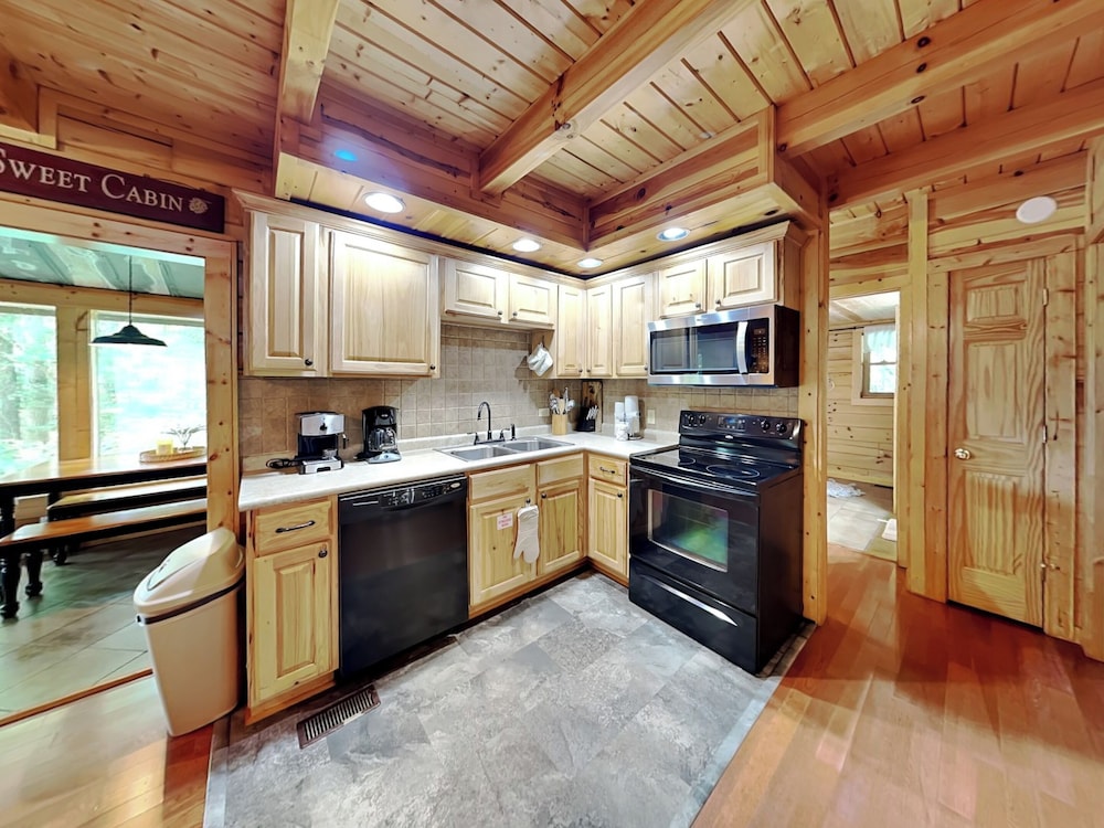 Charlottes Haus by Jackson Mountain Rentals