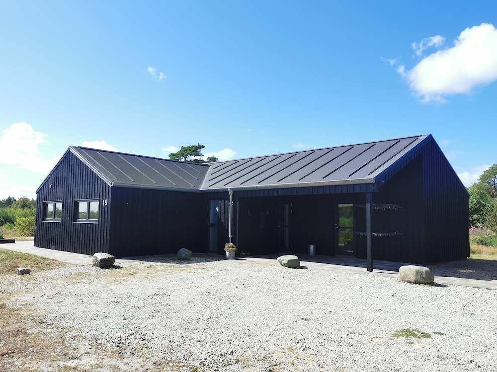 Panoramic Views and Luxurious Comfort on Læsø Island