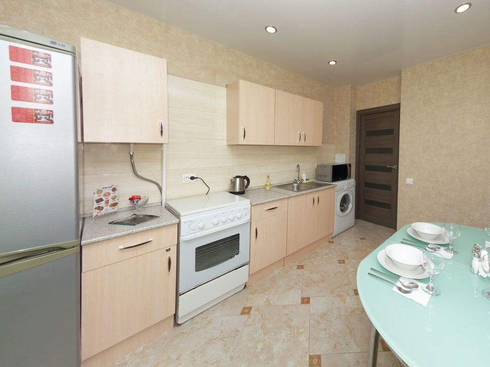 Apartment on Bratyev Zhabrovykh 7 view 3