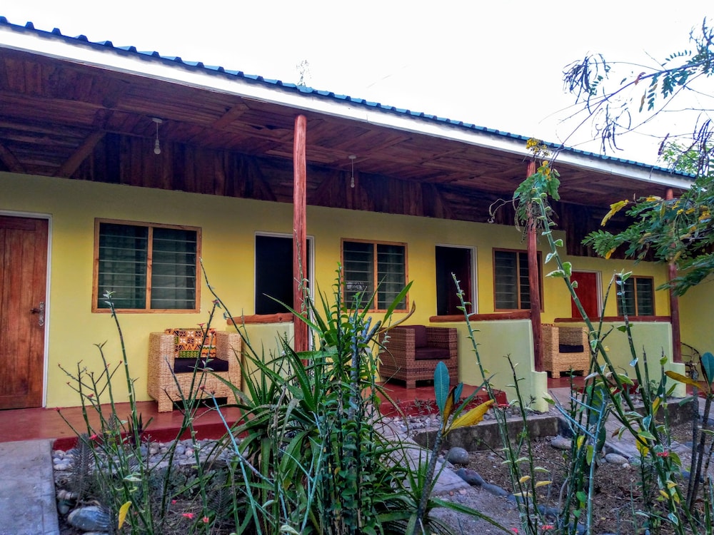 Voyager Equator Lodge