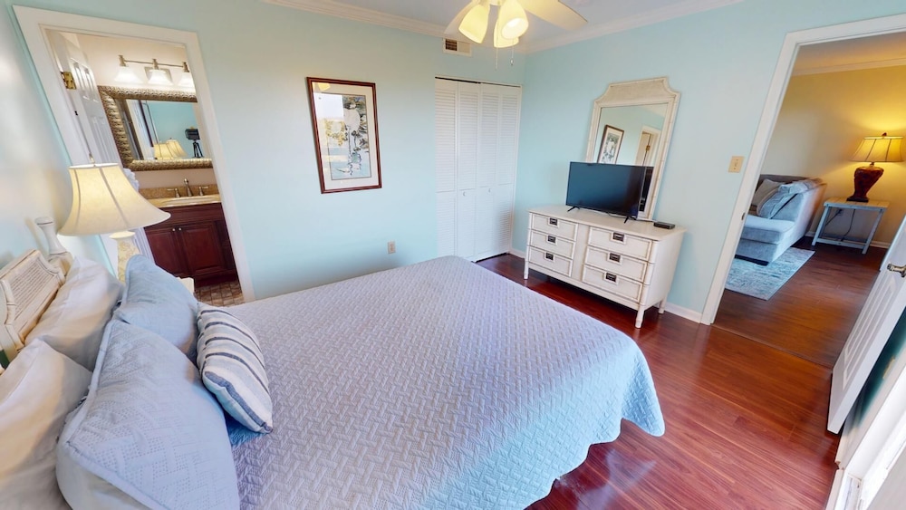 Lighthouse Point 2 by Tybee Vacation Rentals