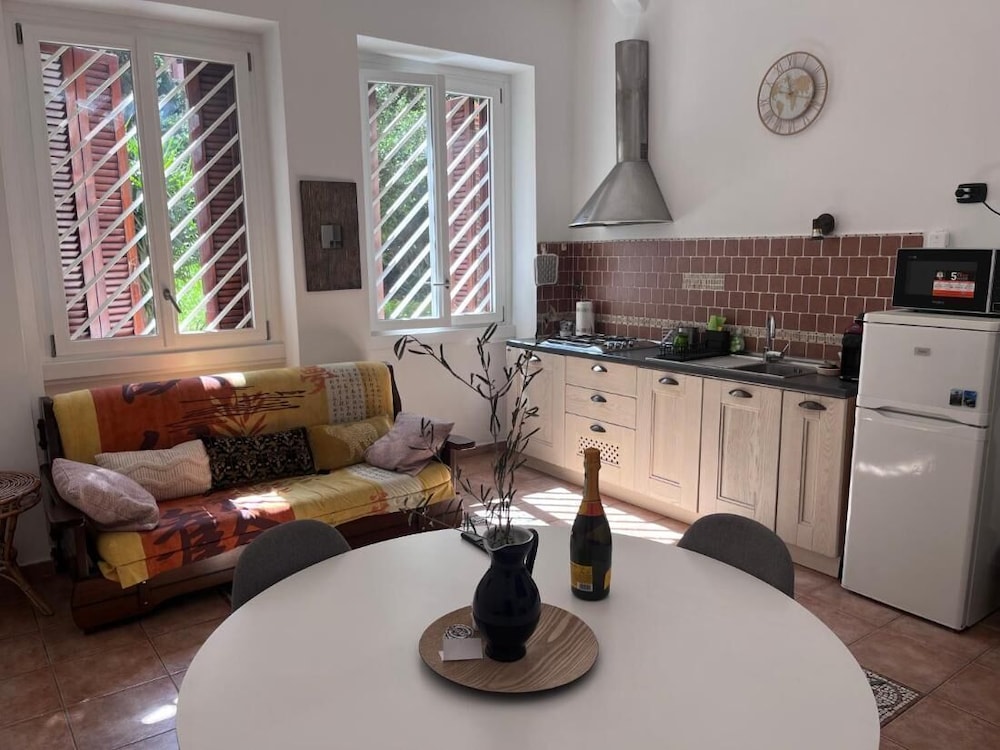 Holiday Home Roma Night and Day
