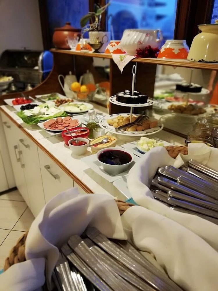 Hotel Turkoman becomes Turkoman Otel. - Image 31