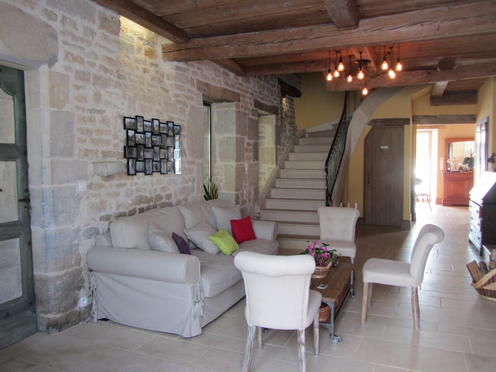 Le Relais des Deux Tours