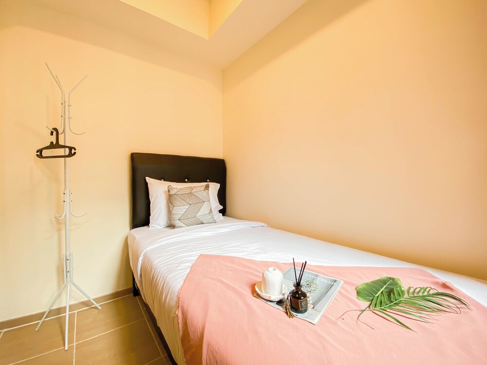 Best Choice And Comfy 2Br At Apartment Meikarta