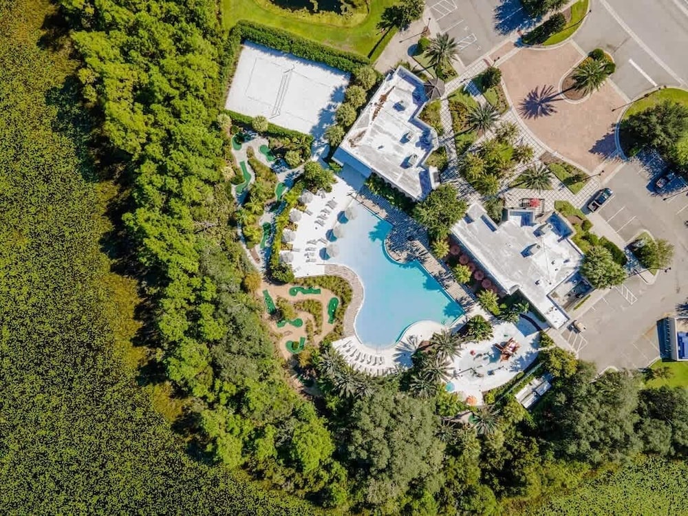 Comfortable Vacation Home up to 10 People