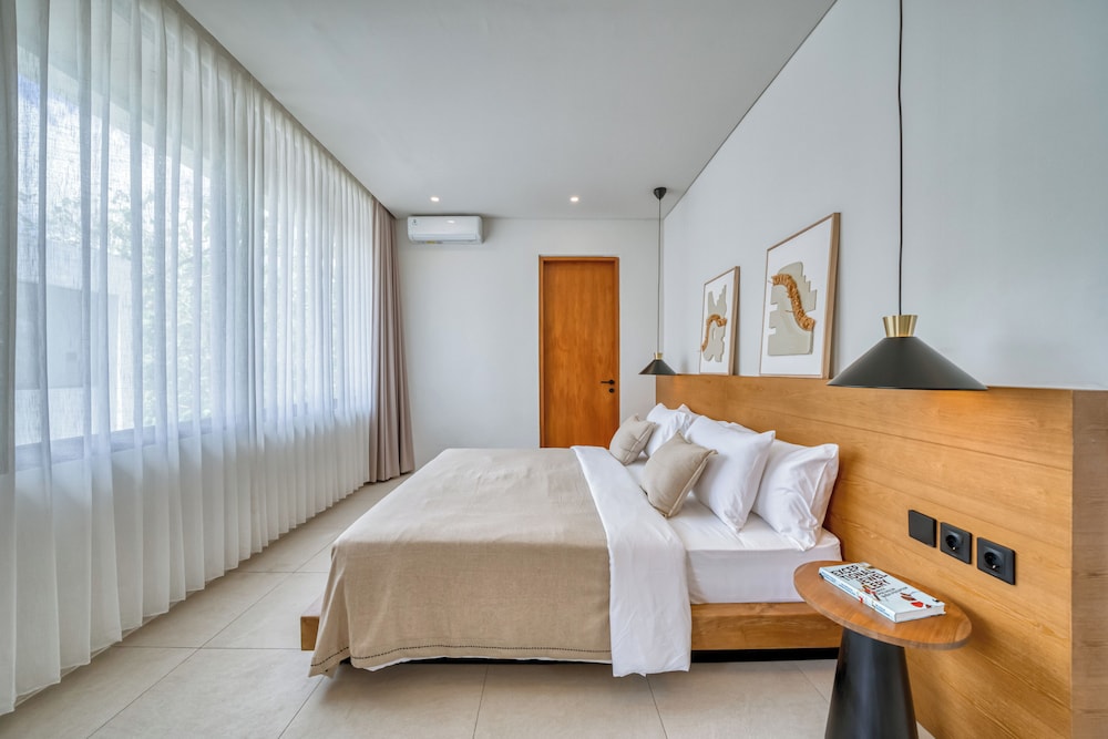 New Luxury Malvarrosa Villas