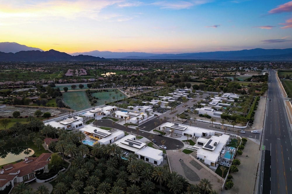 2 Villas Pool+spa, Putting Green, Bocce Polo Villas Solstice by Avantstay