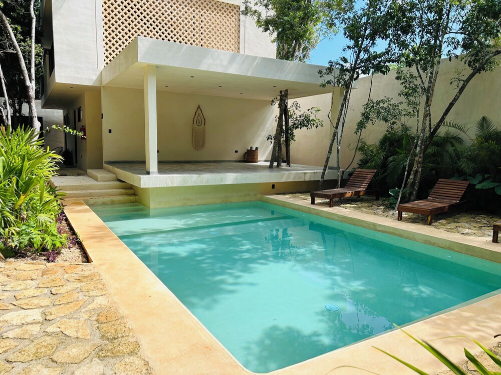 Pool & Private Balcony Studio Tulum S15