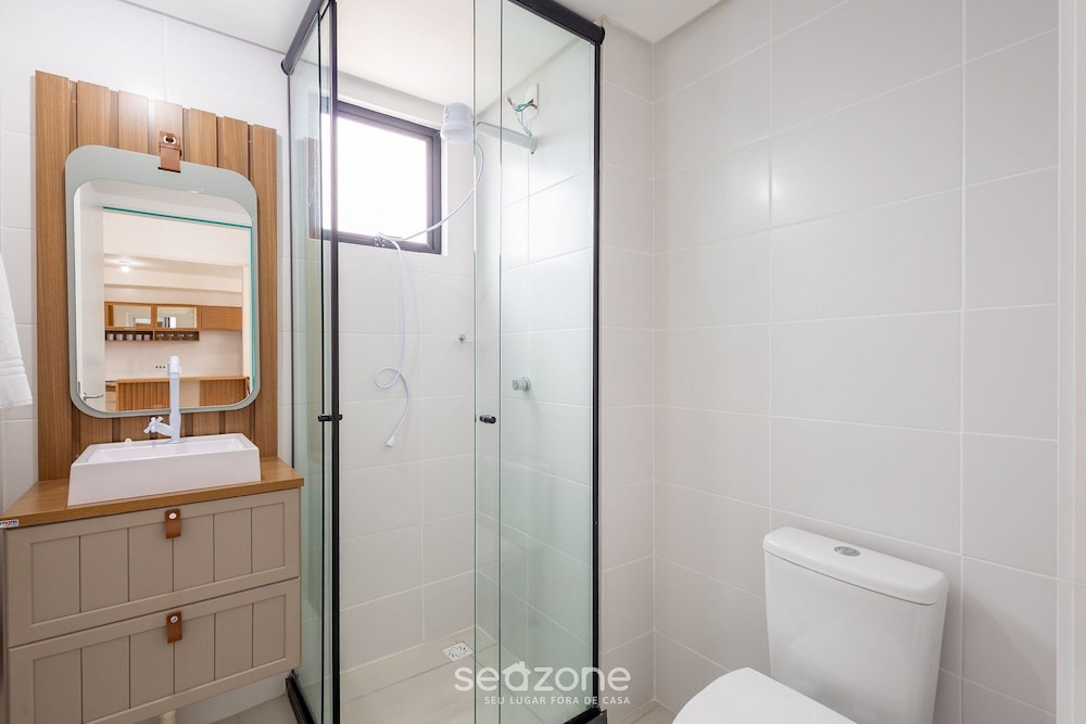 MCB - Apartments With Pool Near the Beach