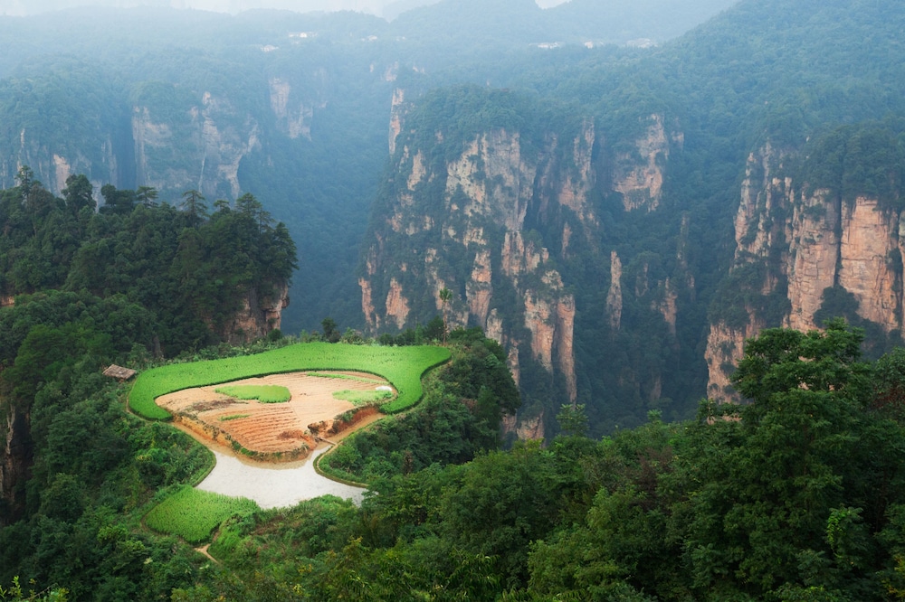 Zhangjiajie Valley Love Holiday Hotel