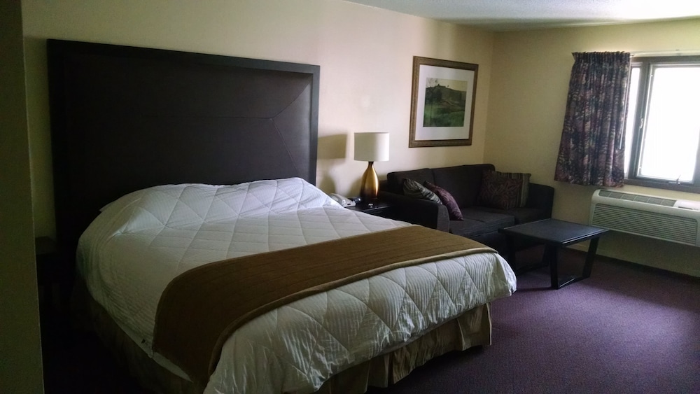 Americas Inn view 2