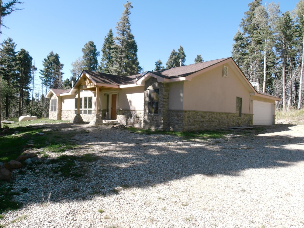Country Club Homes