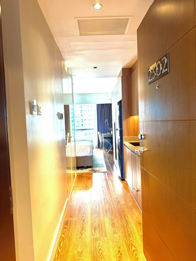 Hotel Residences at Acqua