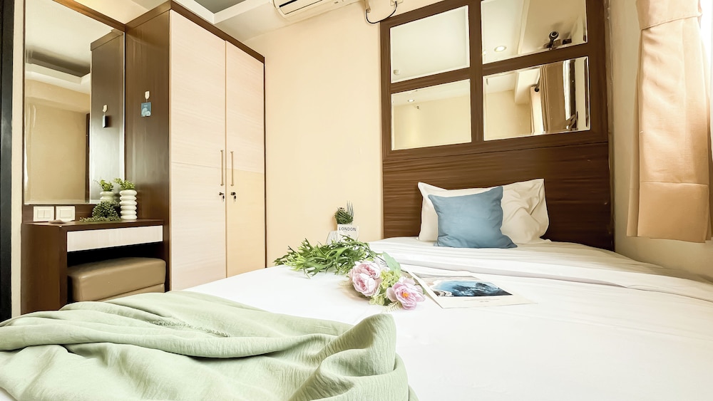 Good Deal 2Br Apartment At The Wave Kuningan