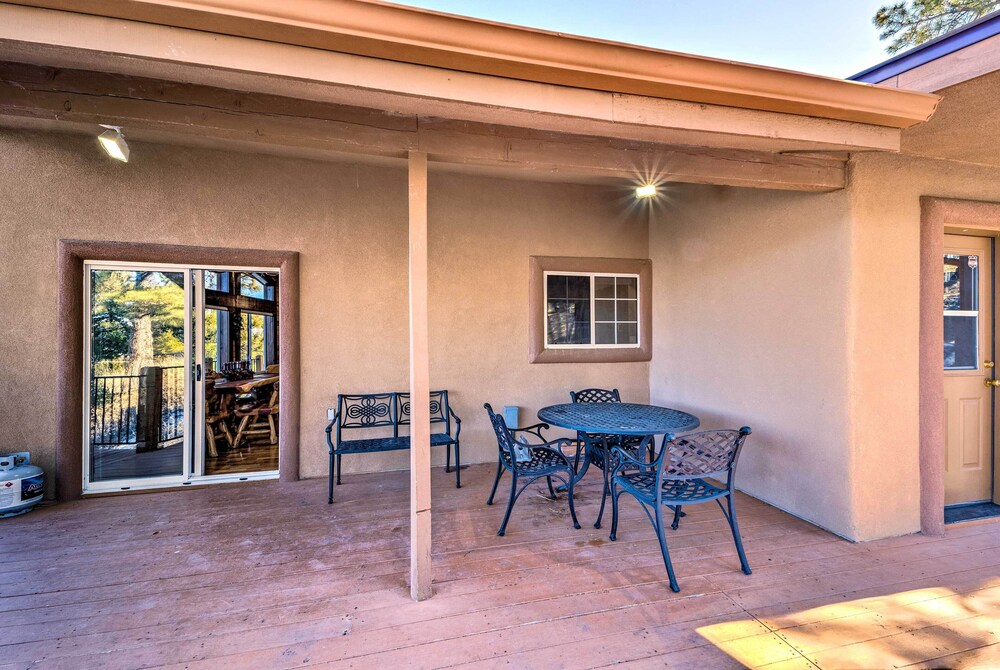 Mountaintop Ruidoso Paradise - Hot Tub & Game Room view 4