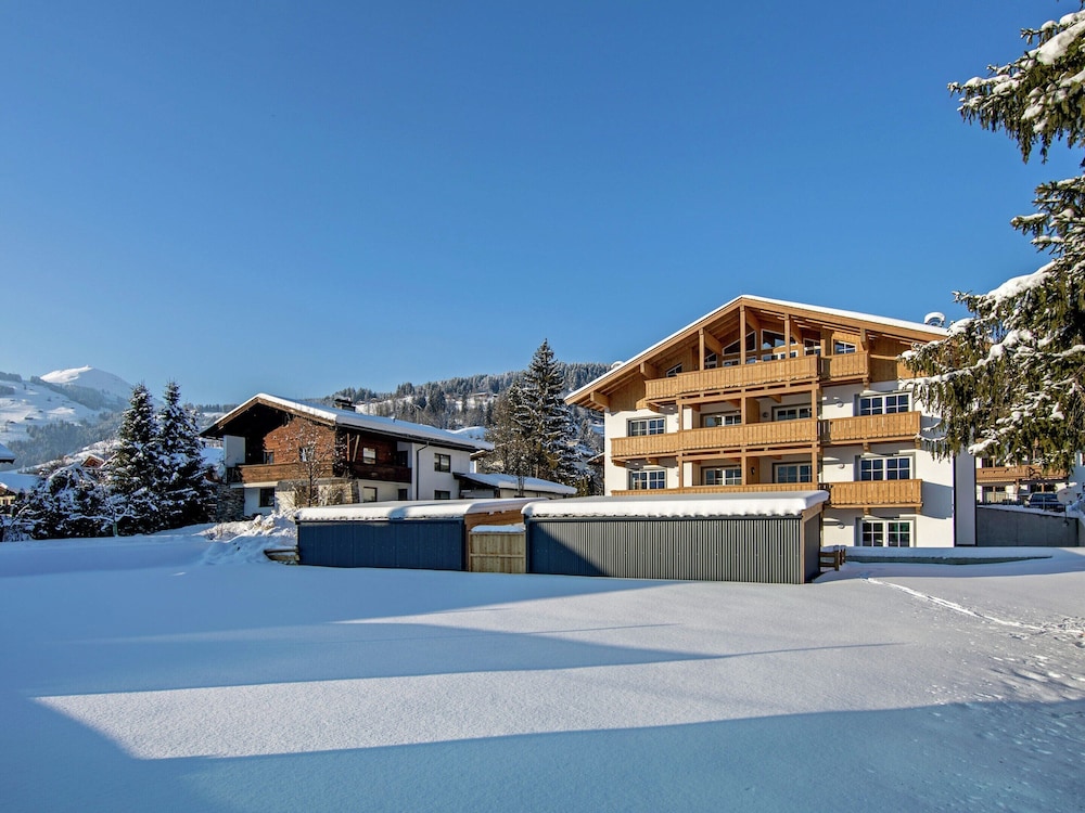 Modern Apartment Near Ski Area in Brixen im Thale