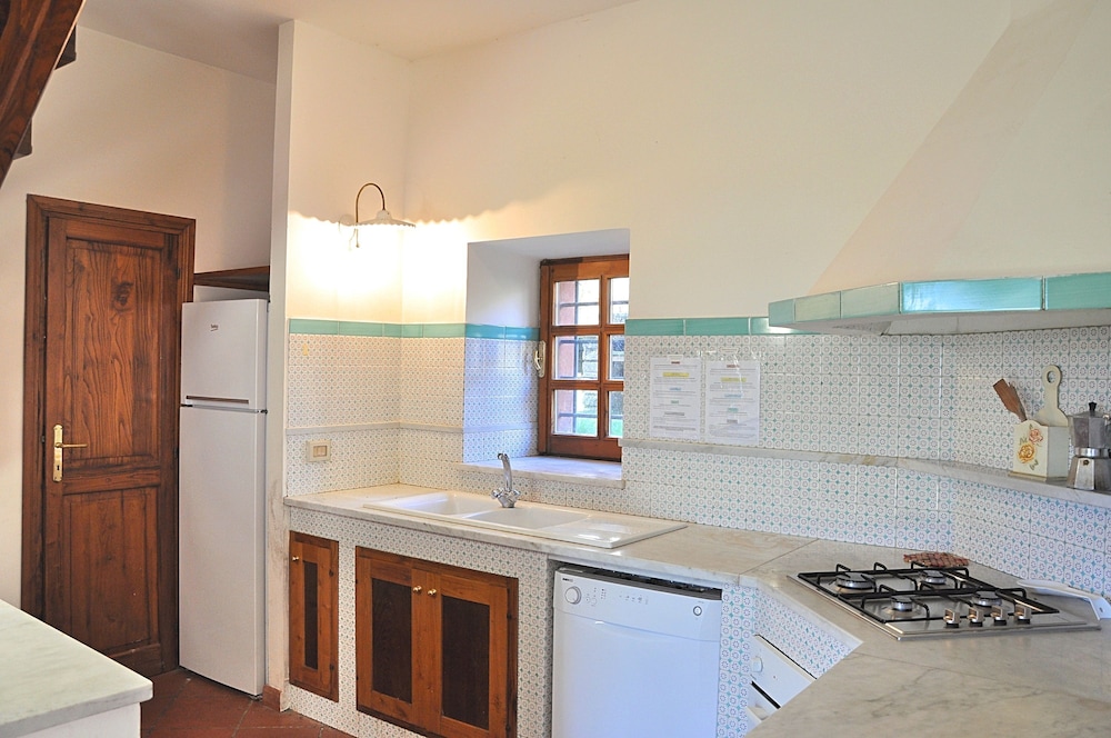 Villa i Noccioli - 18 Sleeps Private Pool