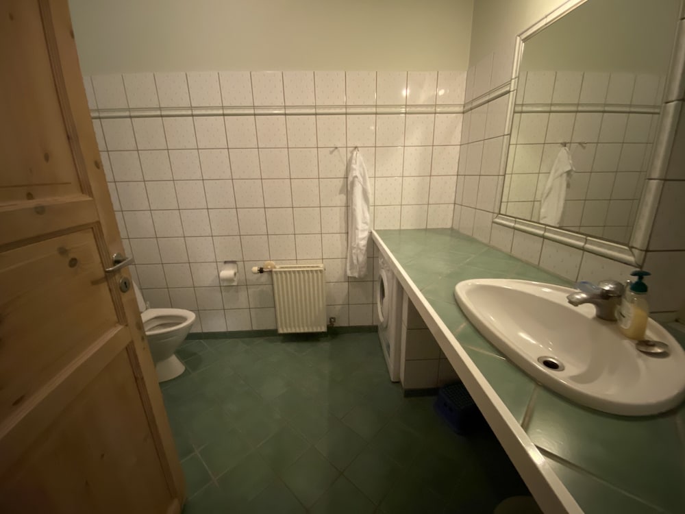 Photo 25