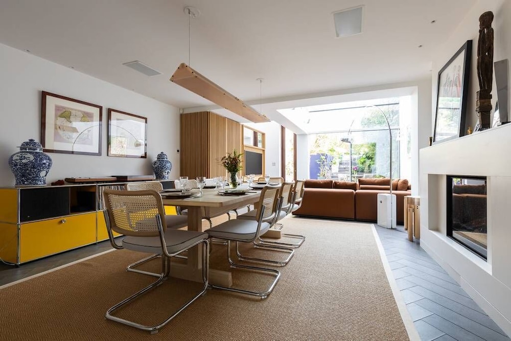 Albert Street V by Onefinestay
