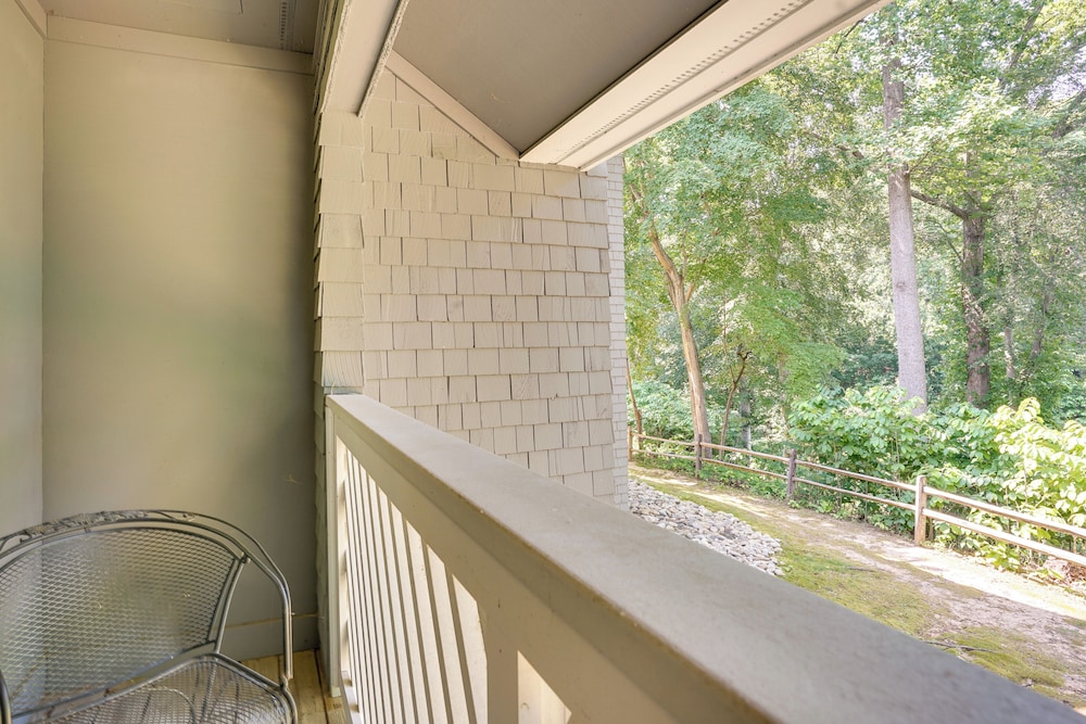 Williamsburg Condo Rental: 3 Mi to Busch Gardens! view 5