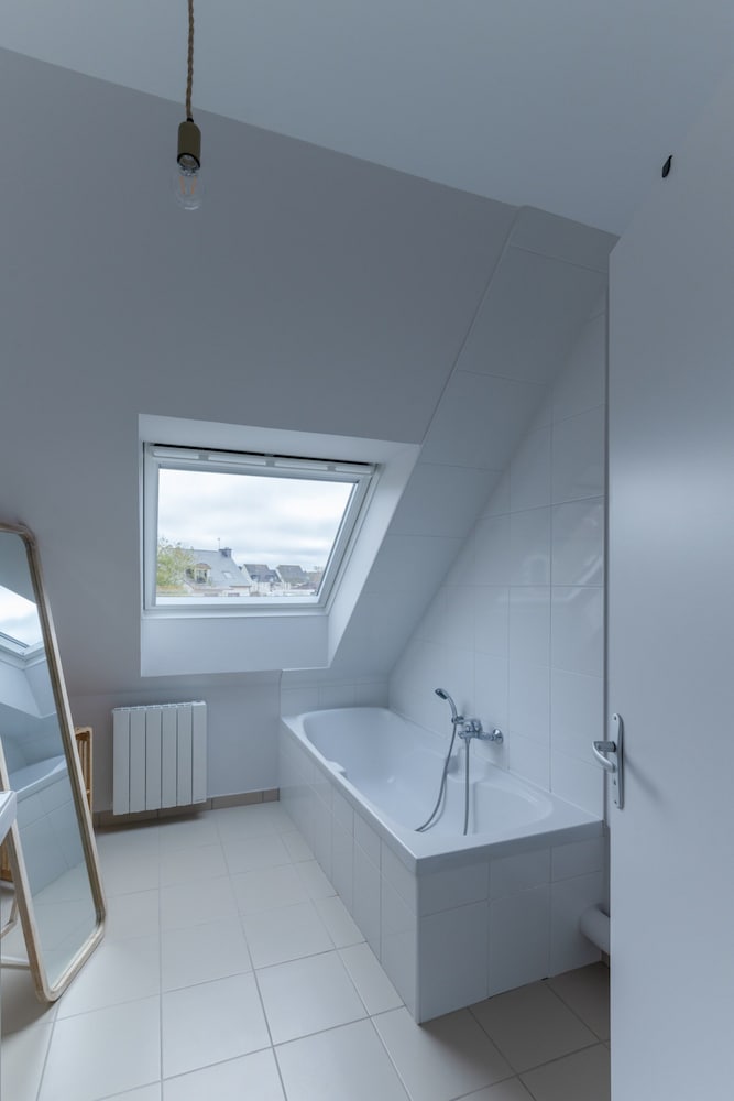 Holiday Home in Porspoder Near Plage du Bourg