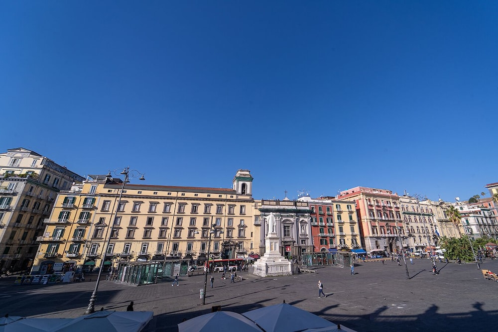 P.C. Boutique H. Napoli Centro by ClaPa Group Dislocated Hospitality