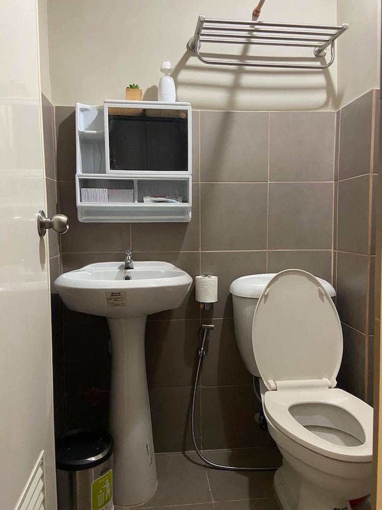 The Cabin 360 at Symphony Towers