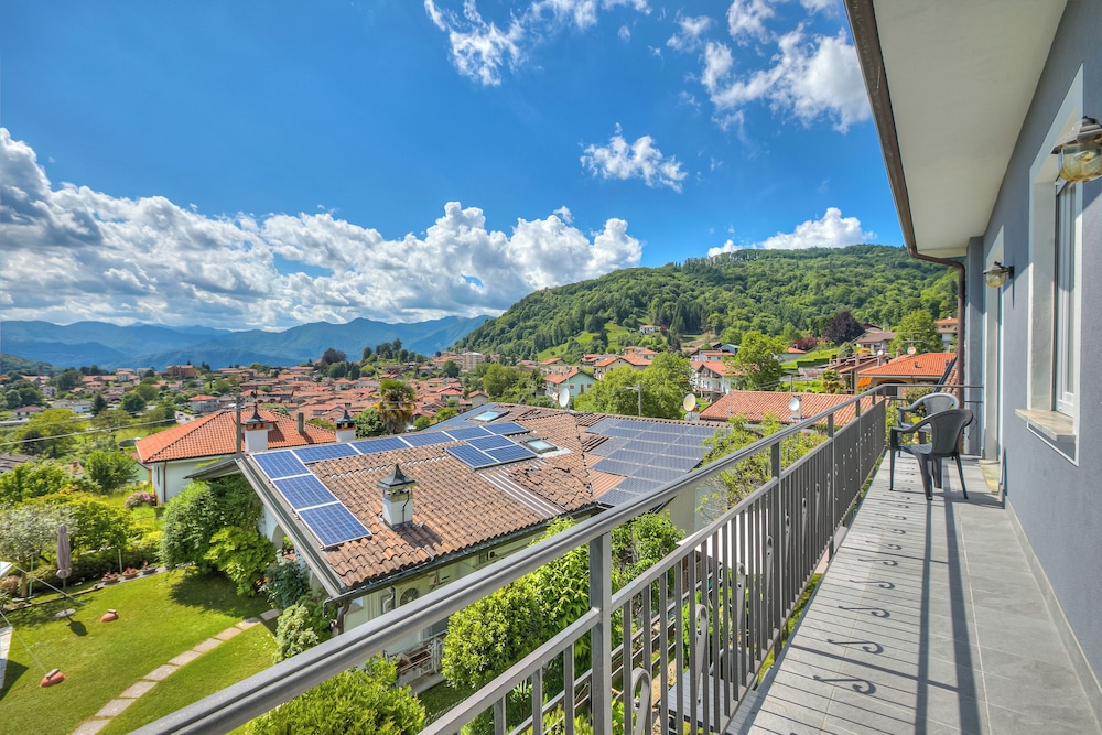 Zio Enry Terrace Apartment Orta Lake
