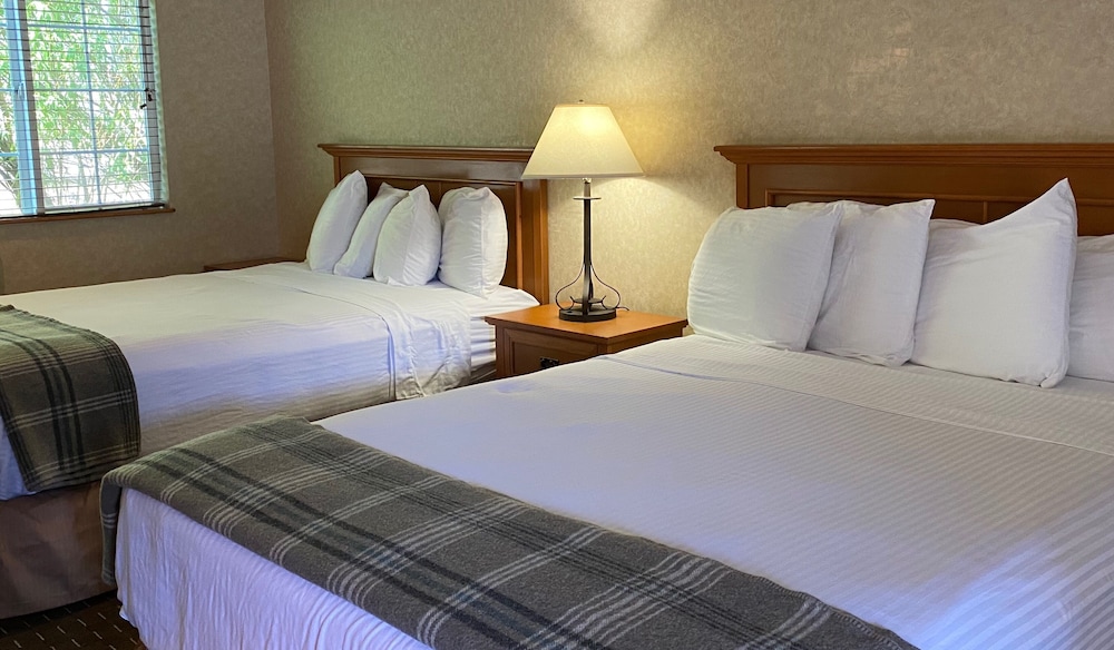 Cousins Country Inn